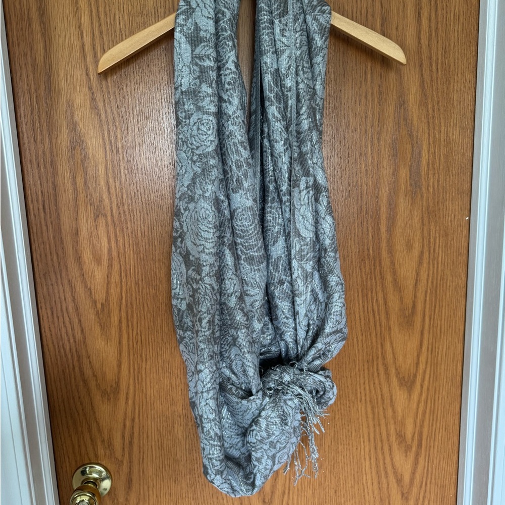 Forever 21 Metallic Silver Scarf